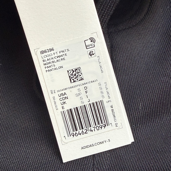 Y-3 Men's Relaxed-Fit Sweatpants with GFX Logo Applique - Picture 6 of 12